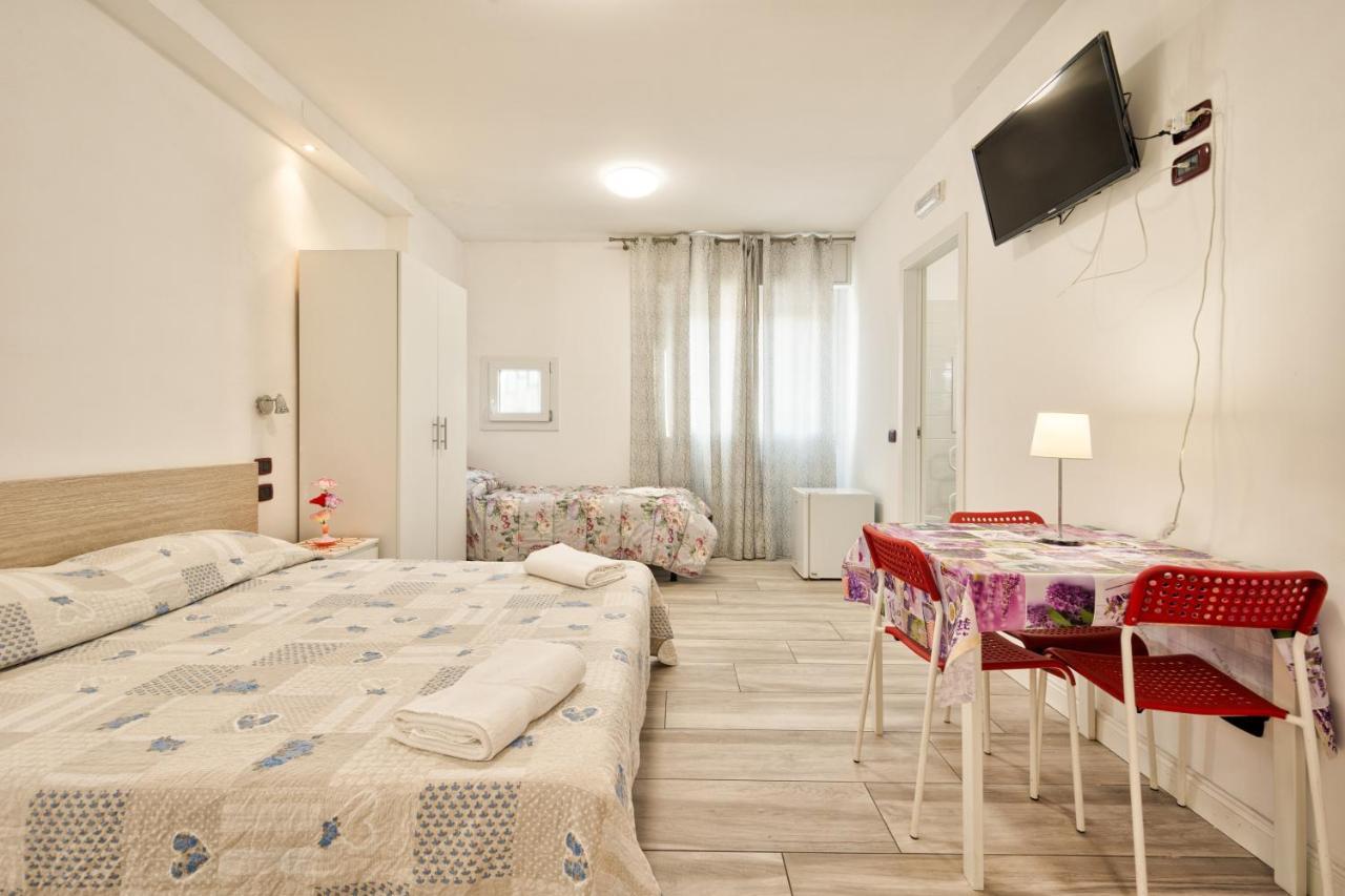 Venice Pink House 호텔 마르게라 외부 사진